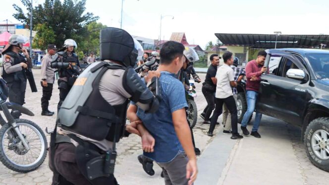 Polres Nias Selatan Gelar Latihan Simulasi Sispamkota dalam Rangka Operasi Mantap Praja Toba Tahun 2024