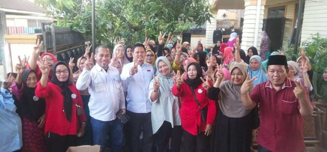 Ratusan Emak emak Deklarasi Dukung Ridha-Rani