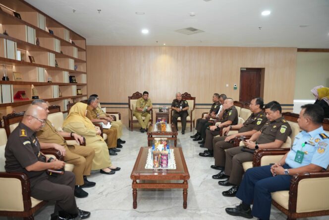 Gubernur dan Kajati Sumut Bahas Program Restorative Justice