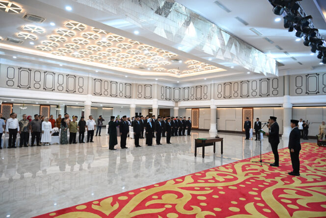 Gubernur Sumut Lantik Lima Pejabat Eselon II