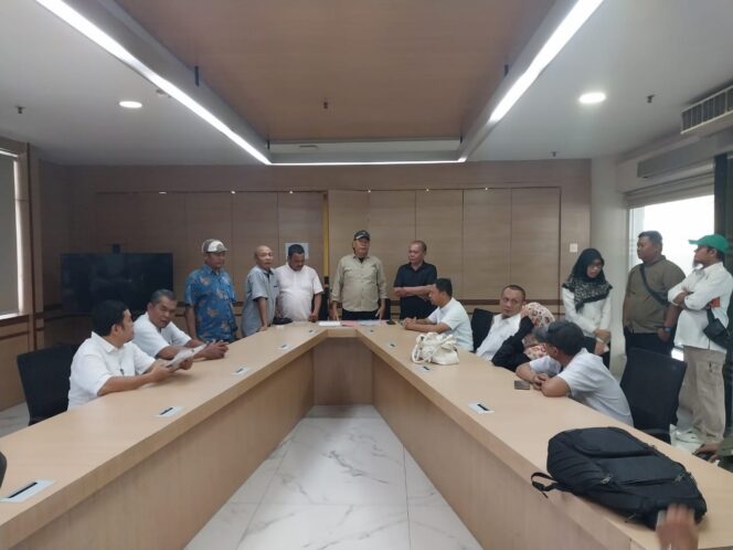 Bawa Misi Kebersamaan & Dukung Program Gubernur, Puluhan Wartawan Antar Syaifullah Maju Sebagai Ketua FWP 