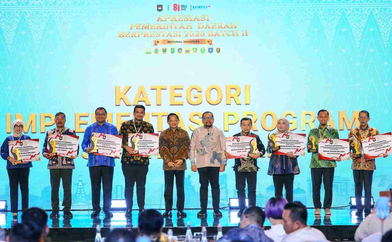 Gubsu Terima Penghargaan, Sumut Terbaik I Implementasi Program 3 Juta Rumah