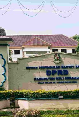 Dugaan Korupsi Miliaran Rupiah di DPRD Deli Serdang, Sekwan Bungkam Terkait Temuan BPK
