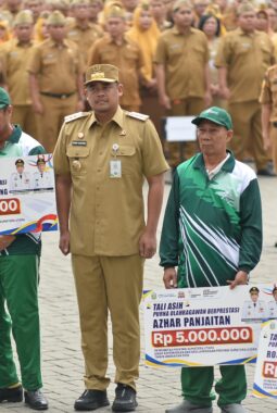 Haornas ke-43, Bobby Nasution Berikan Tali Asih untu Atlet Legendaris Sumut