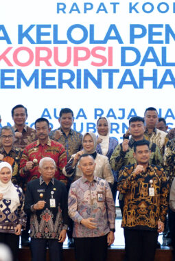 Tandatangani Komitmen Bersama KPK, Bobby Nasution Dorong Pencegahan Korupsi Dilakukan Komprehensif