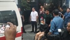 Alexander Halim alias Akuang saat keluar dari kantor Kejati Sumut (ist/andry)